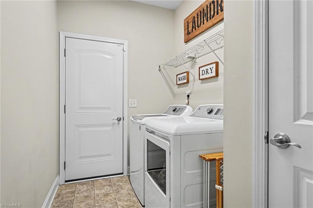 5159 Sedge Hollow Drive Property Photo 25