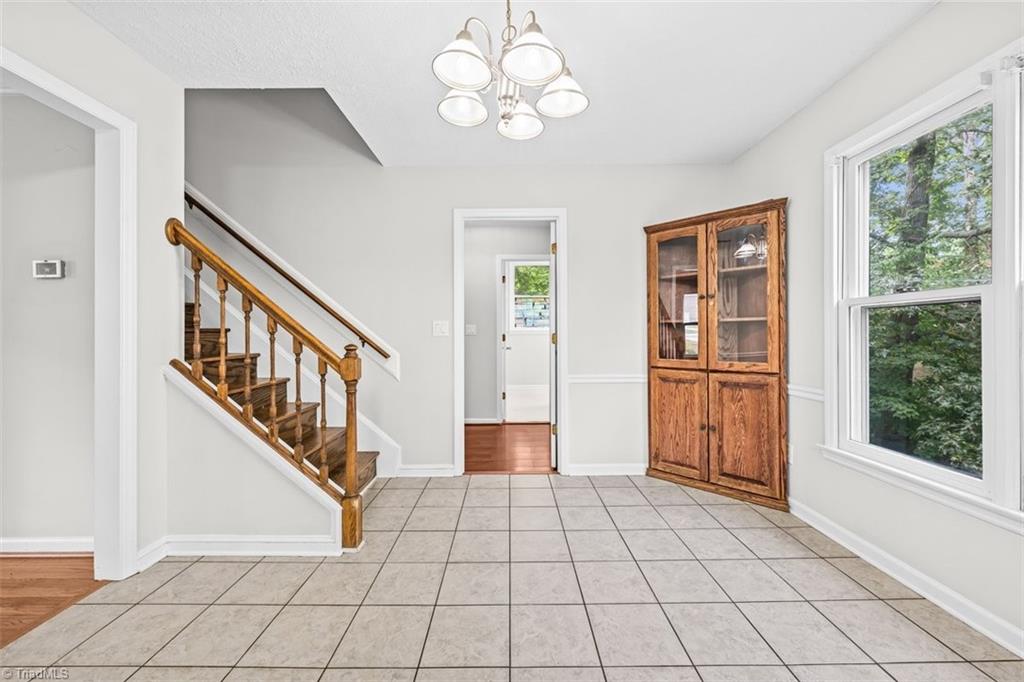 203 Weaver Street Property Photo 10