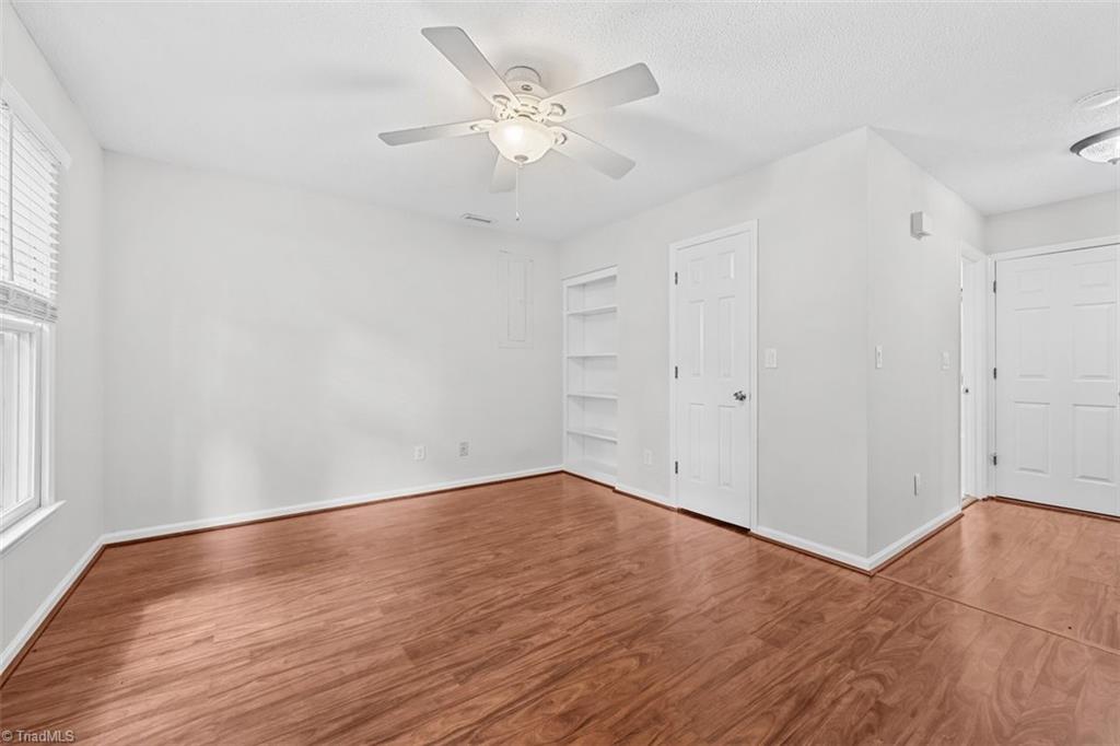 203 Weaver Street Property Photo 11