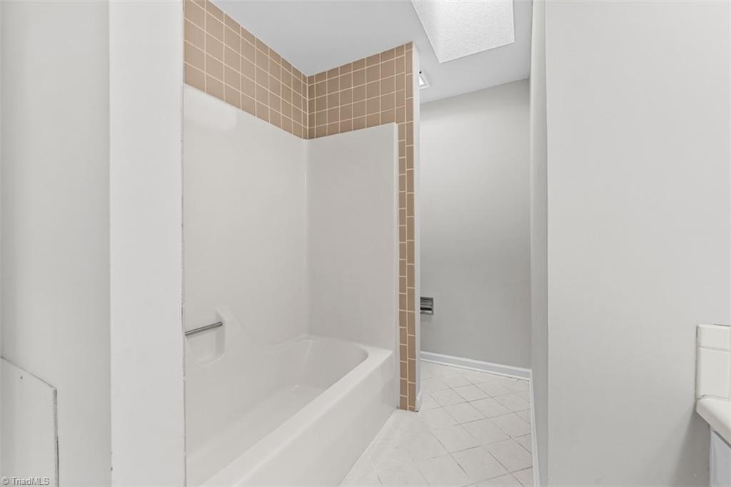 203 Weaver Street Property Photo 21