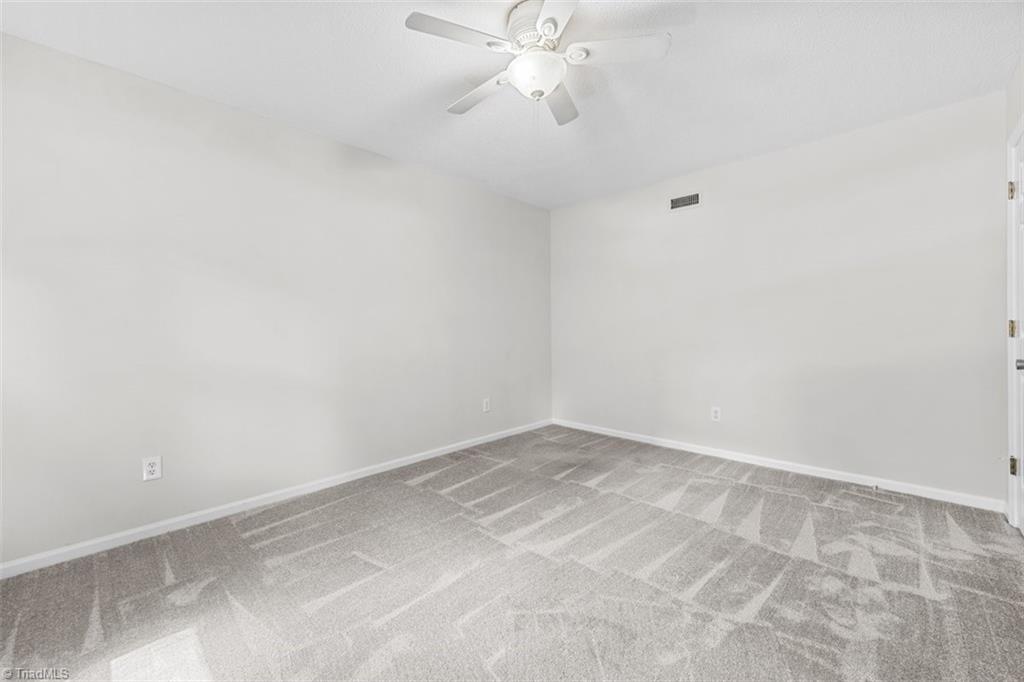 203 Weaver Street Property Photo 23