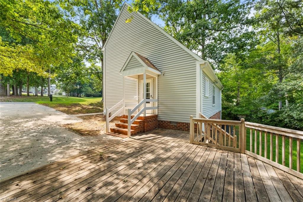 203 Weaver Street Property Photo 24