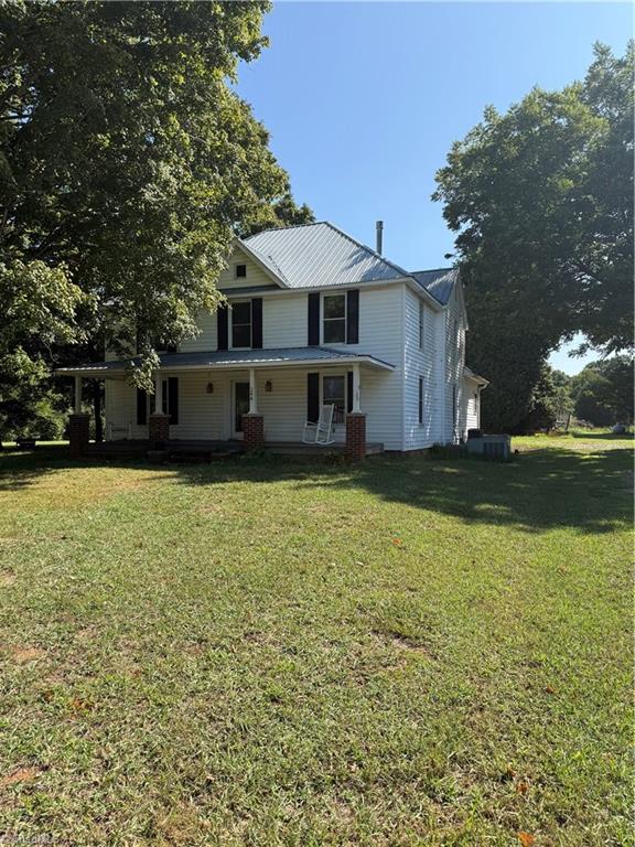 244 Carl Snider Road Property Photo 1