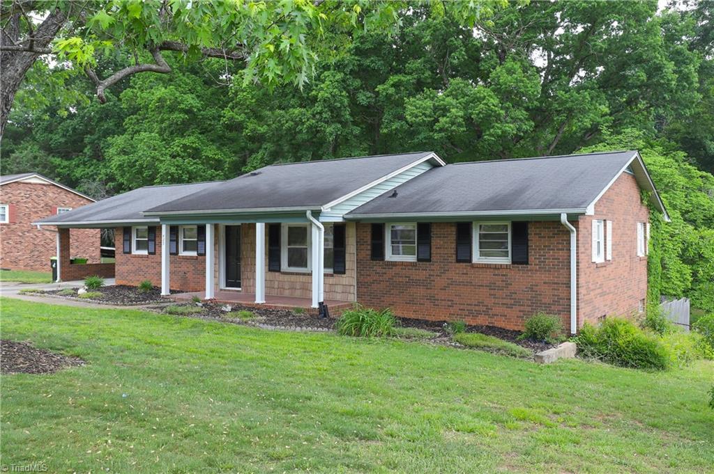 429 Mendenhall Drive Property Photo 3