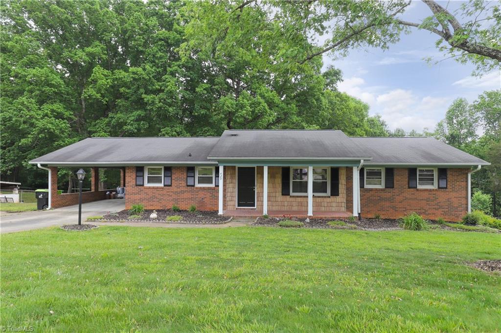 429 Mendenhall Drive Property Photo 5