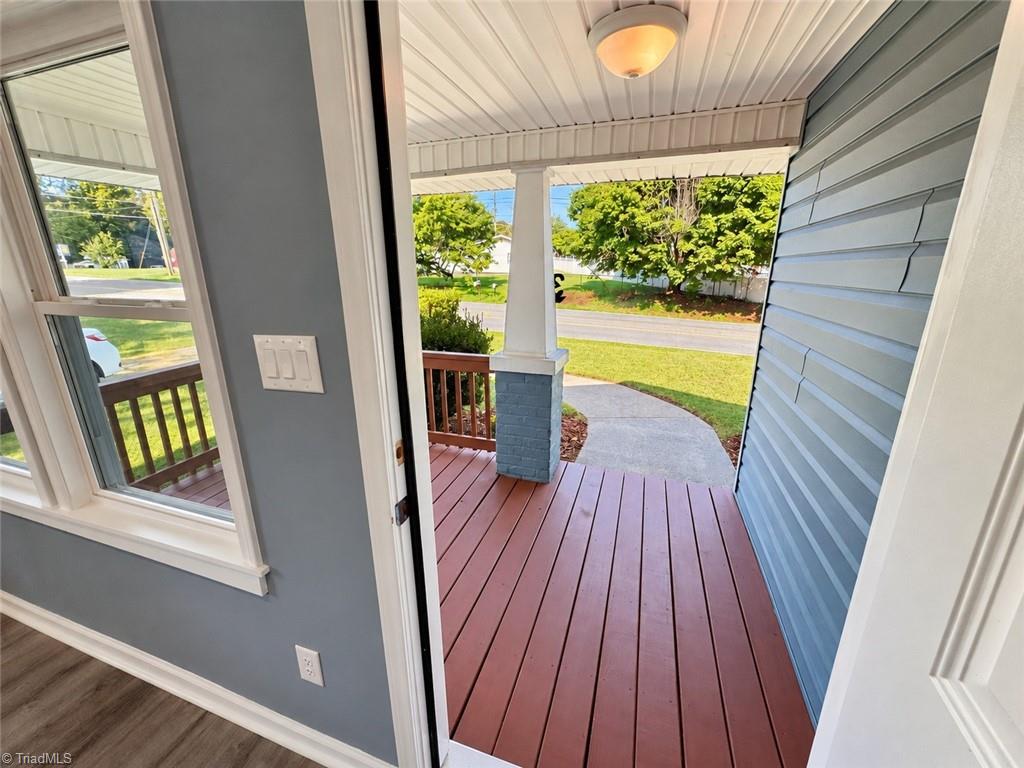 3725 New Walkertown Road Property Photo 10