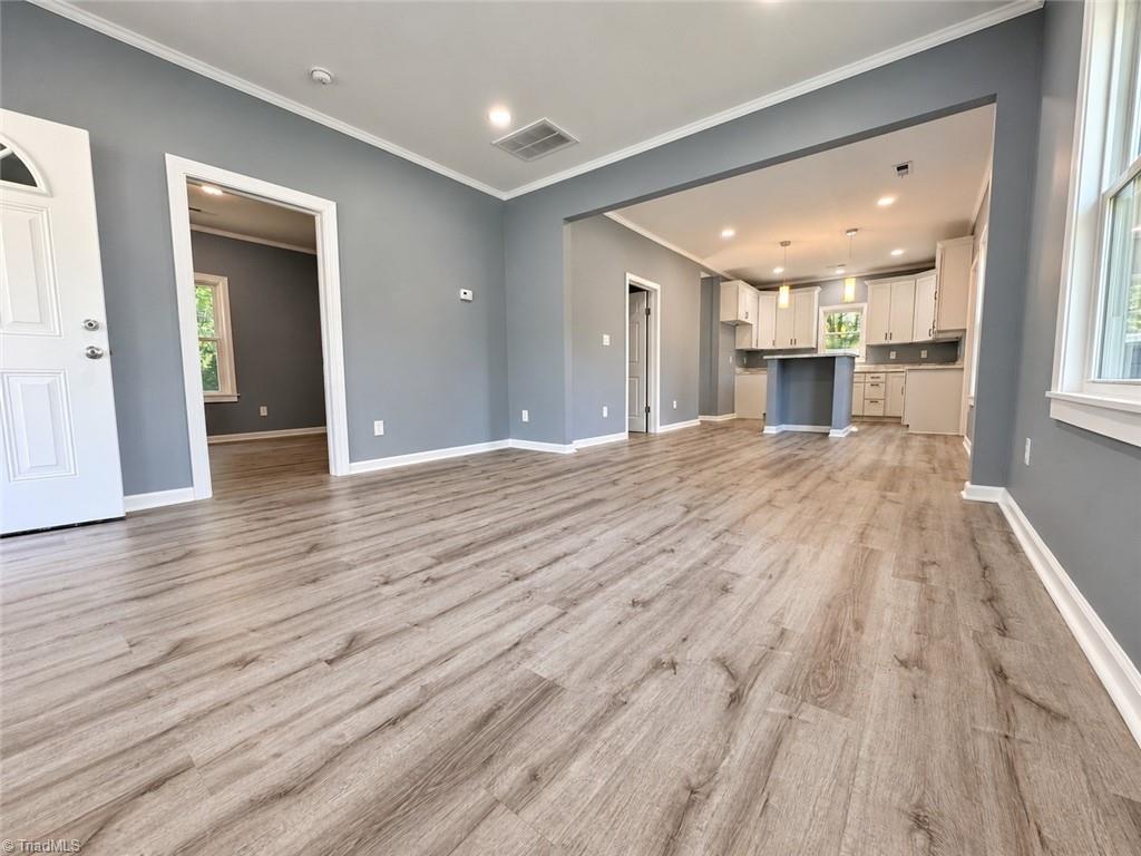 3725 New Walkertown Road Property Photo 12