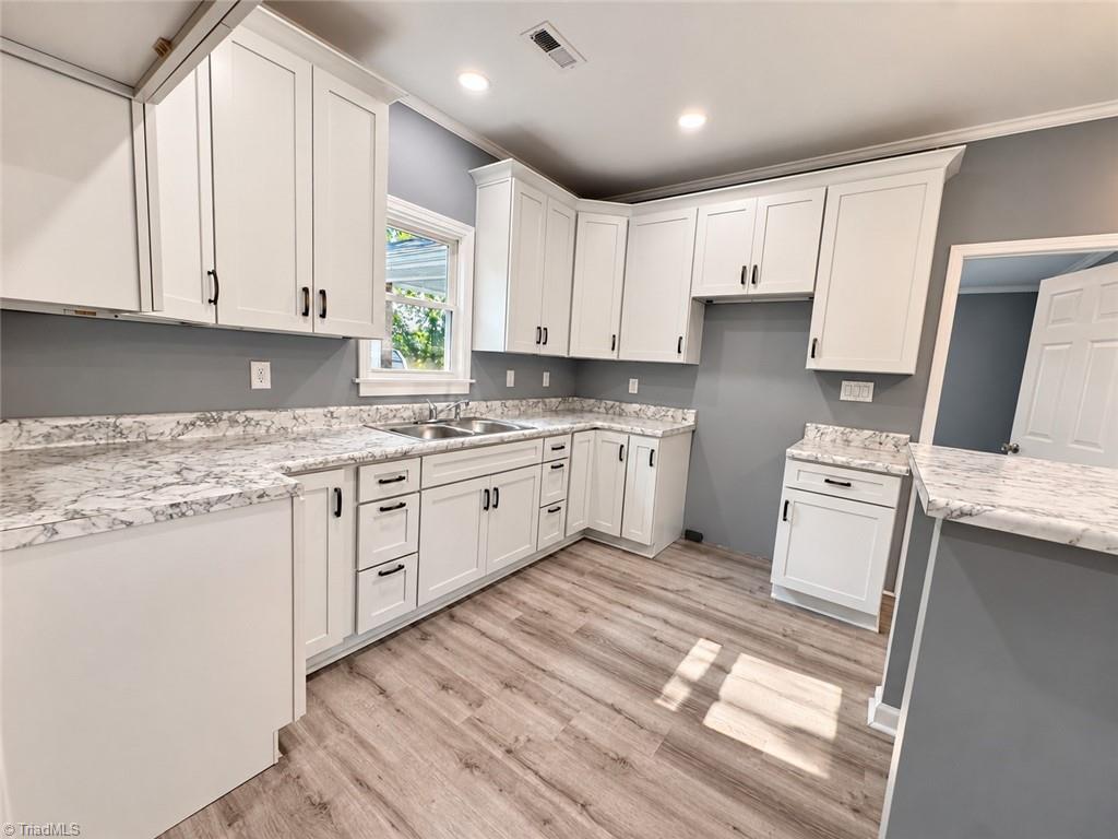 3725 New Walkertown Road Property Photo 17