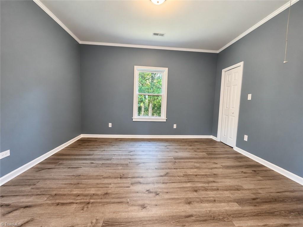 3725 New Walkertown Road Property Photo 24