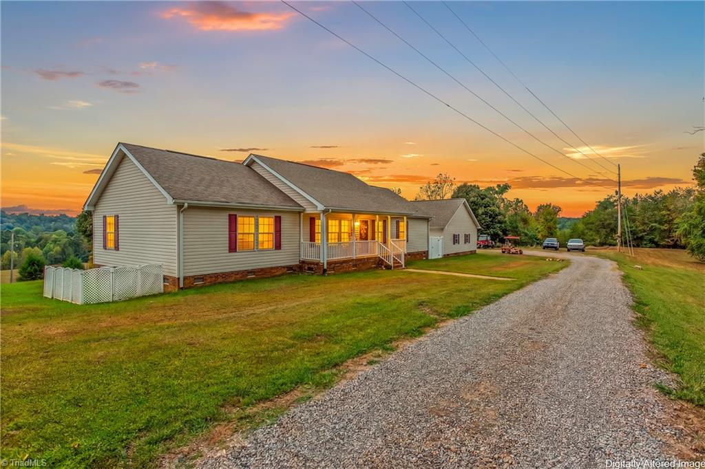 3280 Snow Hill Church Road Property Photo 1
