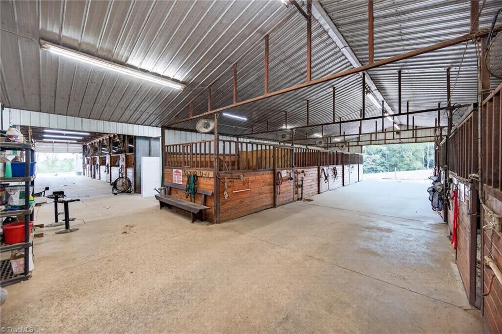 5734 Ogburn Stables Road Property Photo 16