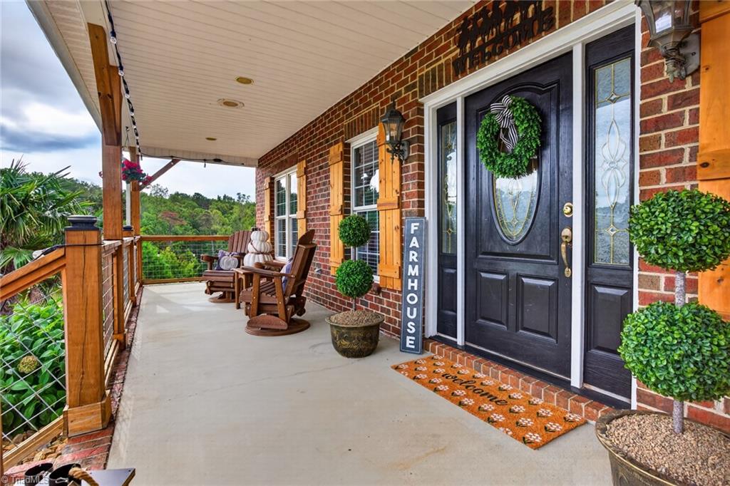 5734 Ogburn Stables Road Property Photo 18