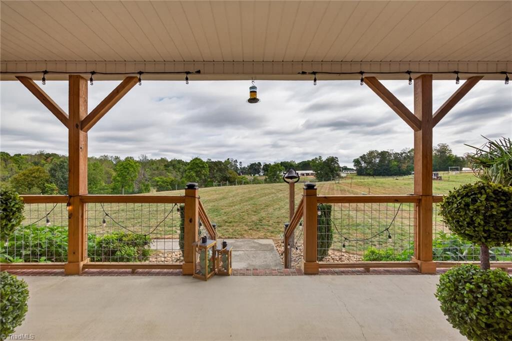 5734 Ogburn Stables Road Property Photo 19