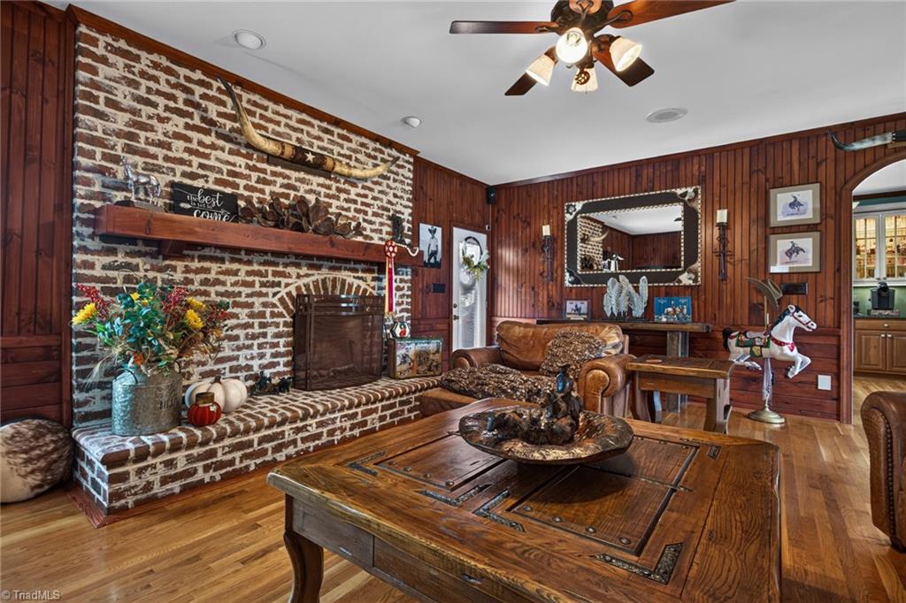 5734 Ogburn Stables Road Property Photo 22