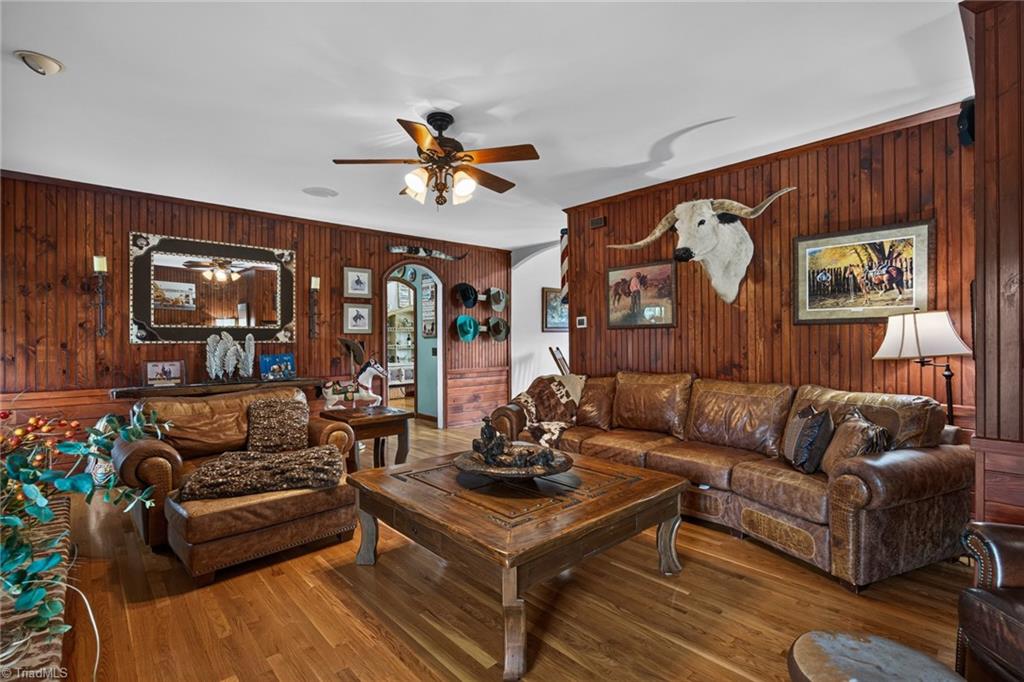 5734 Ogburn Stables Road Property Photo 23