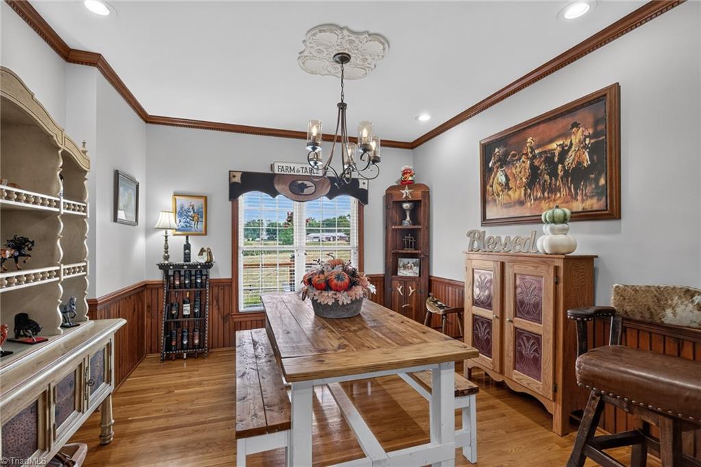 5734 Ogburn Stables Road Property Photo 27