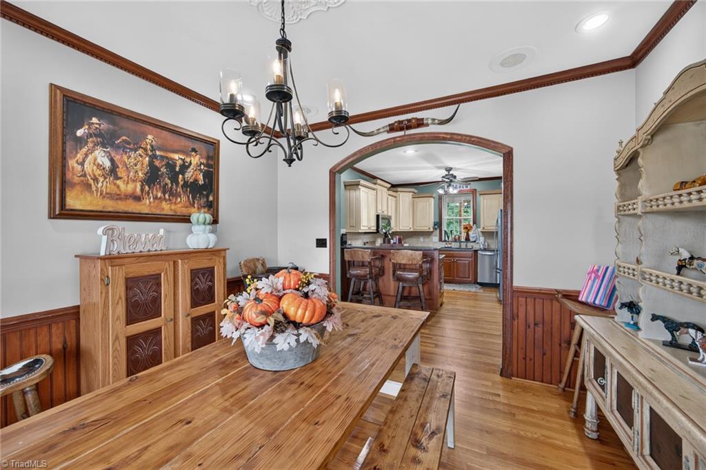 5734 Ogburn Stables Road Property Photo 28