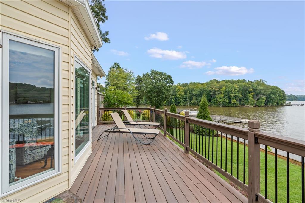161 Abbotts Court Property Photo 12