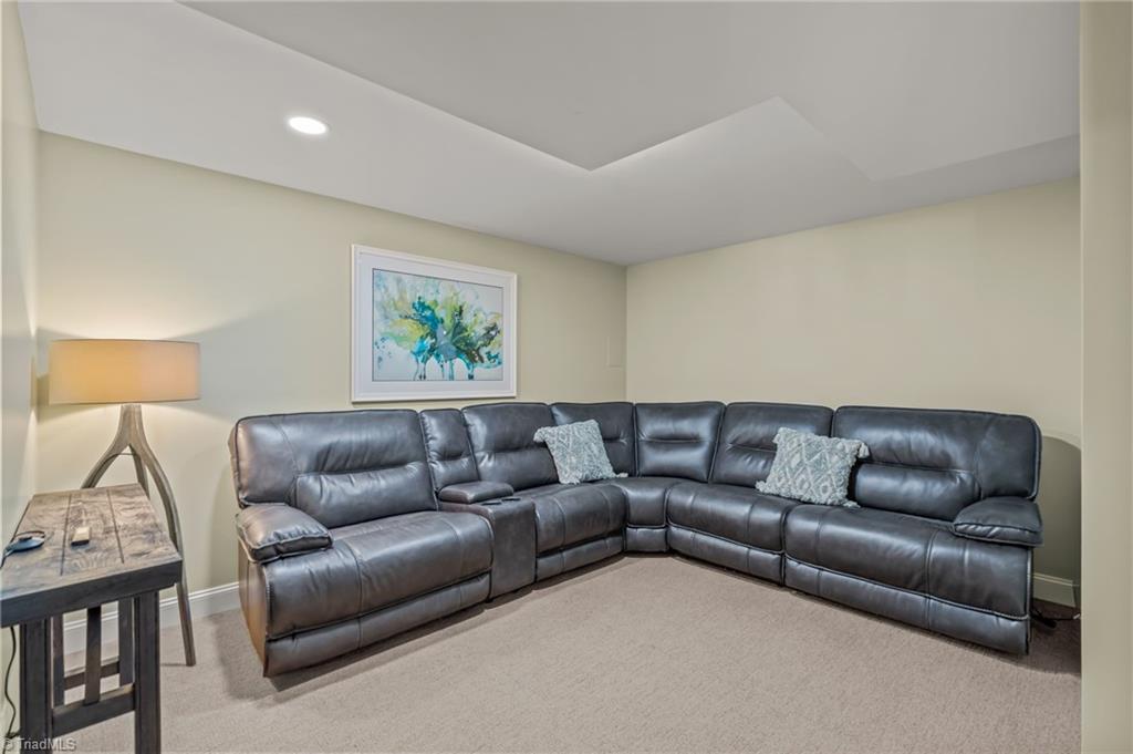 161 Abbotts Court Property Photo 37