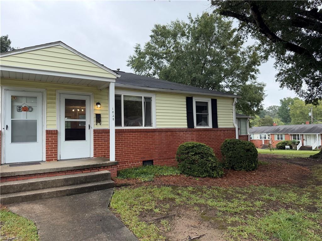 1828 Villa Drive Property Photo 1