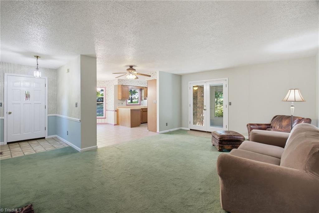 1418 Rock Spring Street Property Photo 7