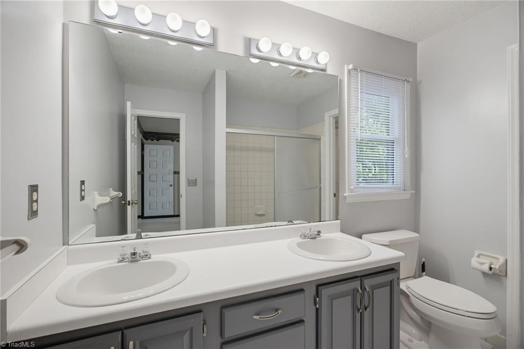 1418 Rock Spring Street Property Photo 18