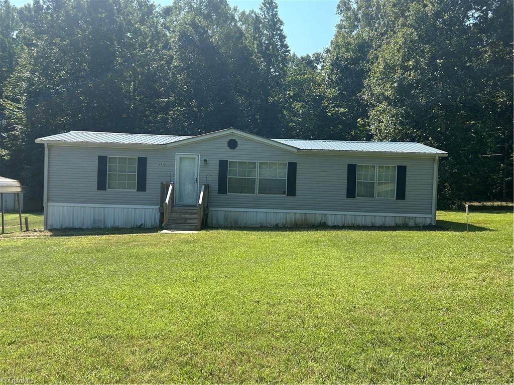 4930 Sylvanglade Road Property Photo 1