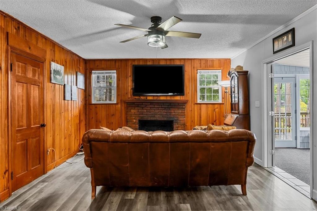 156 Reid Drive Property Photo 6