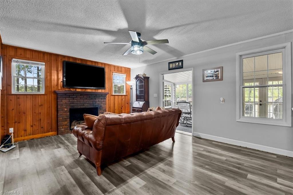 156 Reid Drive Property Photo 7