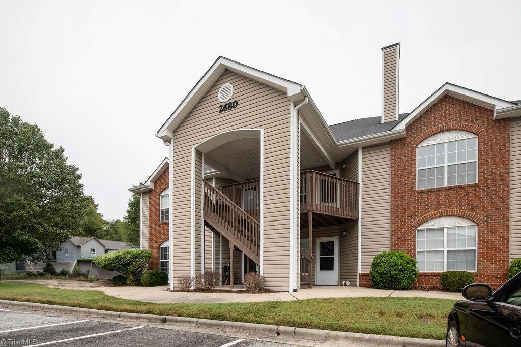 2680 Ingleside Drive # 2b Property Photo 1