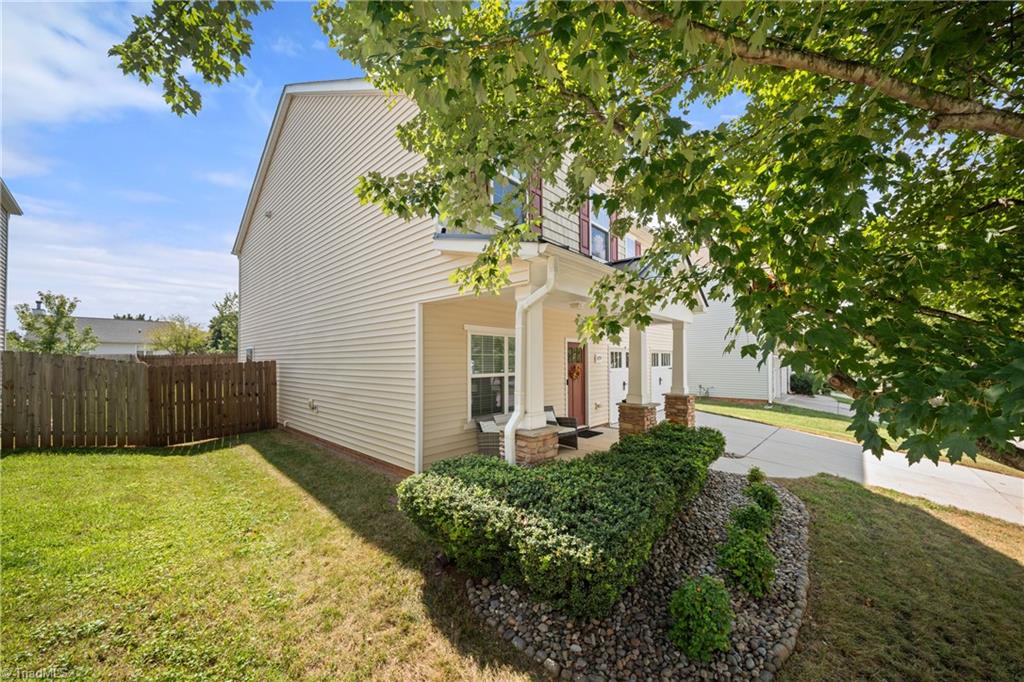 4774 Abbey Park Road Property Photo 2