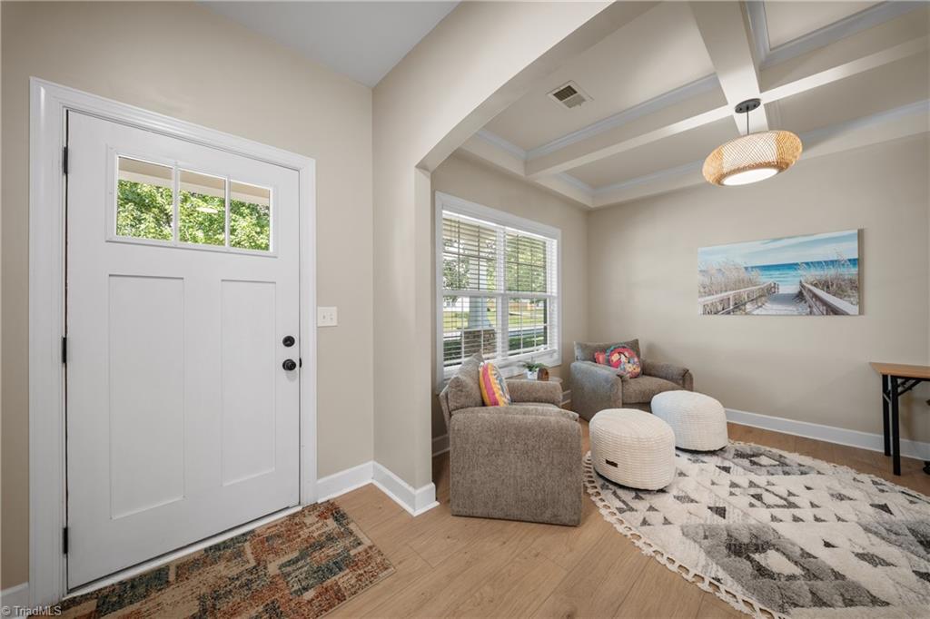 4774 Abbey Park Road Property Photo 4