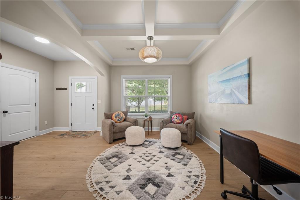 4774 Abbey Park Road Property Photo 5