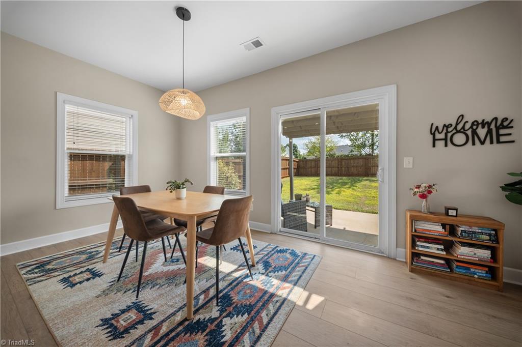 4774 Abbey Park Road Property Photo 13