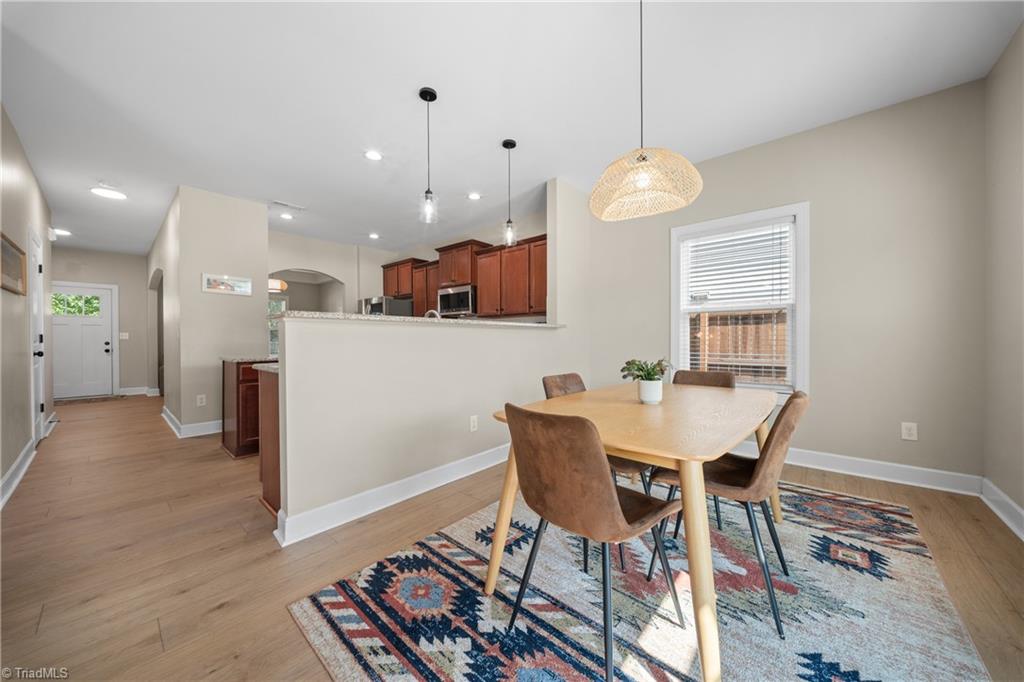 4774 Abbey Park Road Property Photo 14