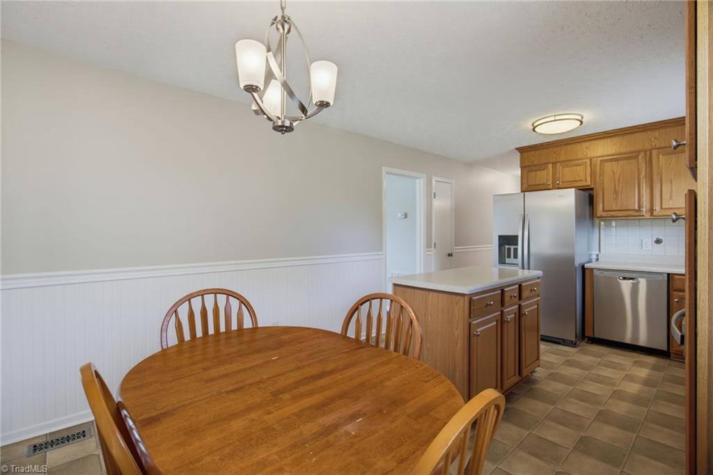 4010 Elkton Trail Property Photo 15