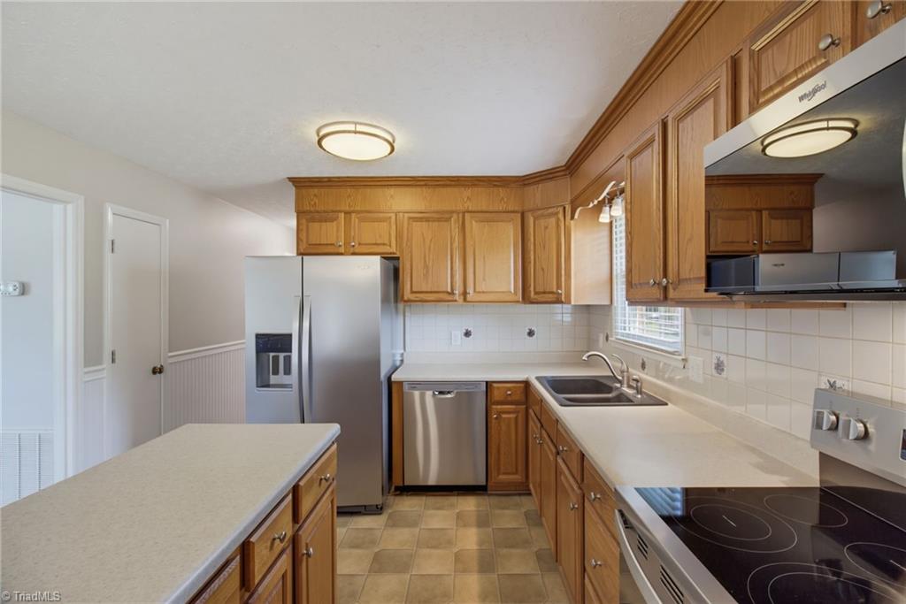 4010 Elkton Trail Property Photo 16