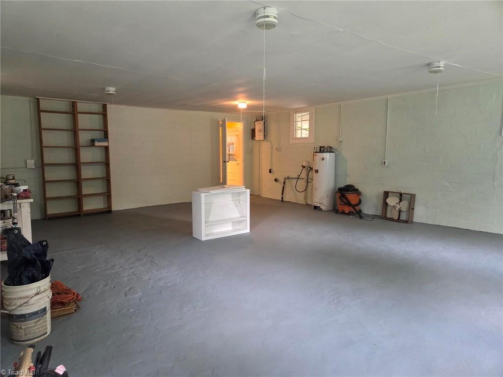 2601 Pershing Street Property Photo 28