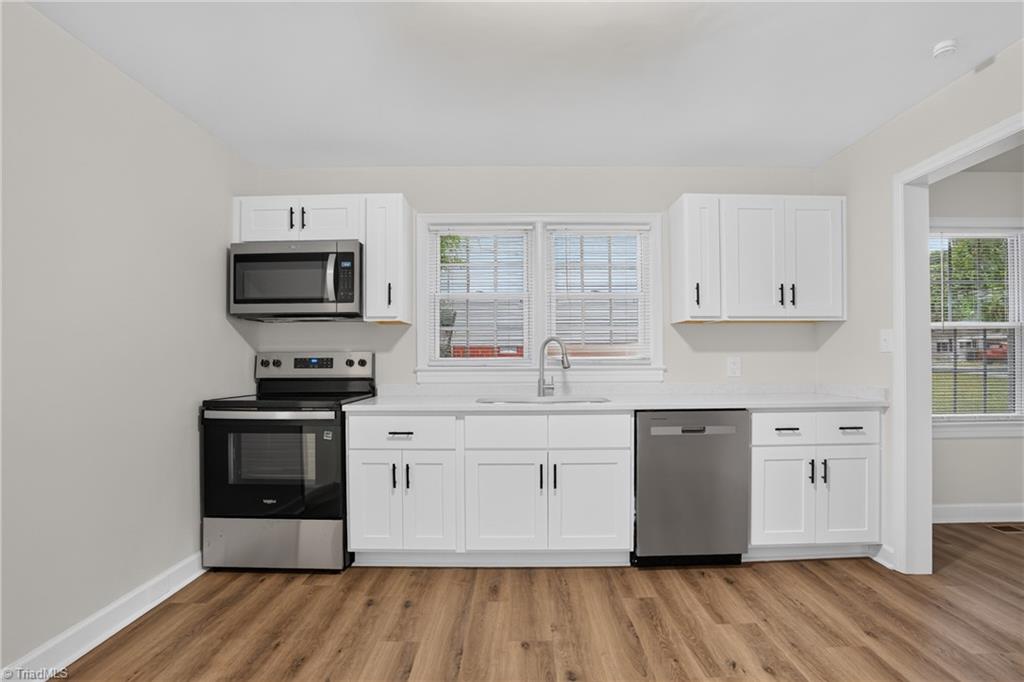 520 Ashburn Street Property Photo 12