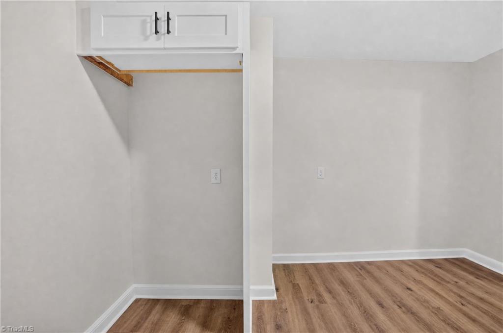 520 Ashburn Street Property Photo 16