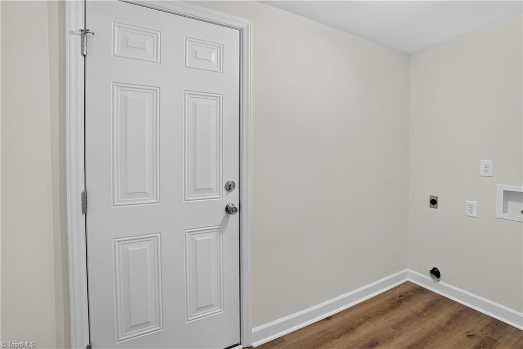 520 Ashburn Street Property Photo 18