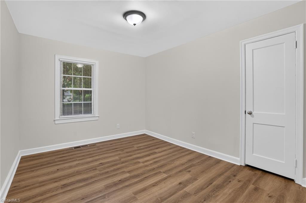 520 Ashburn Street Property Photo 20