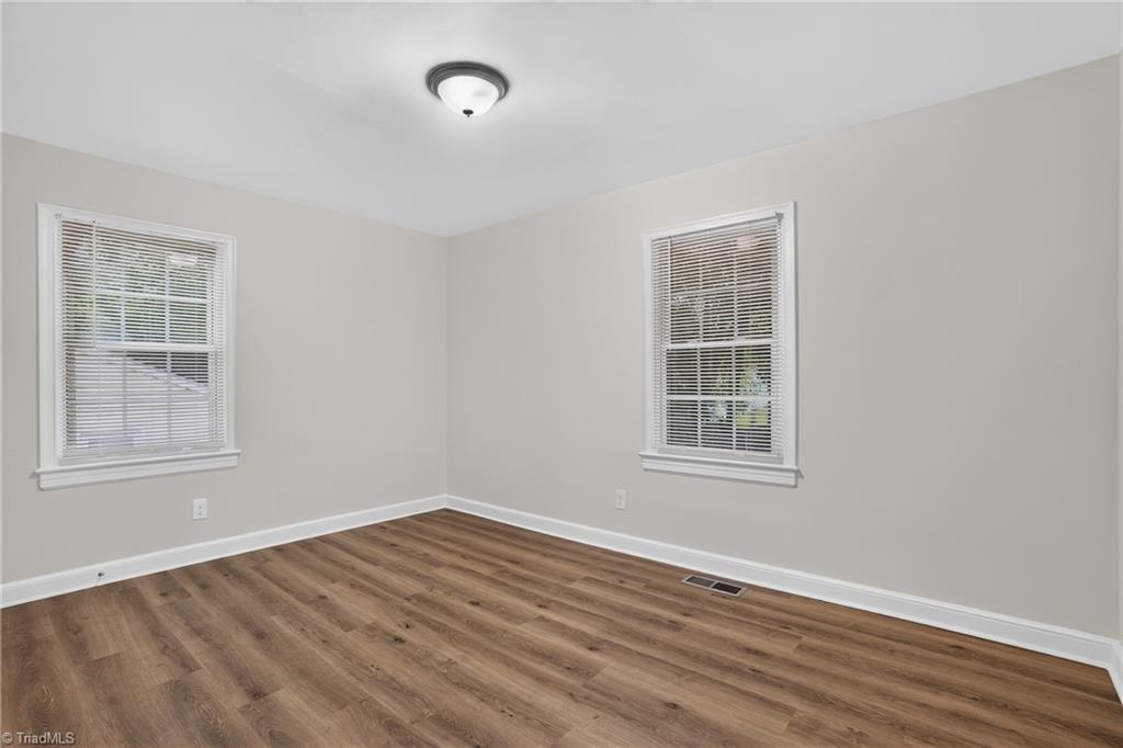 520 Ashburn Street Property Photo 26