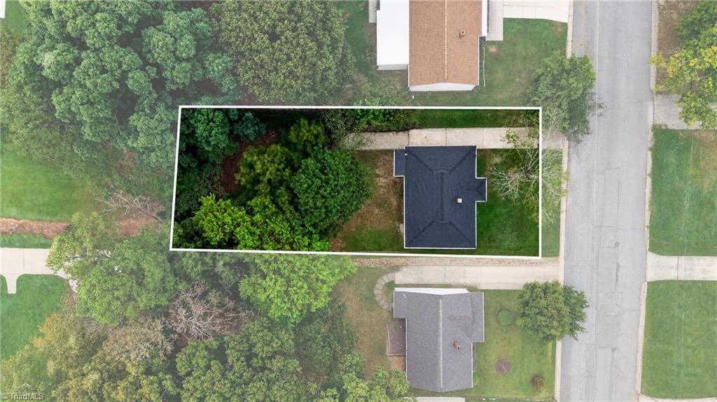 520 Ashburn Street Property Photo 35