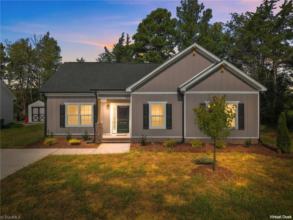 1004 Ivey Road Property Photo 1