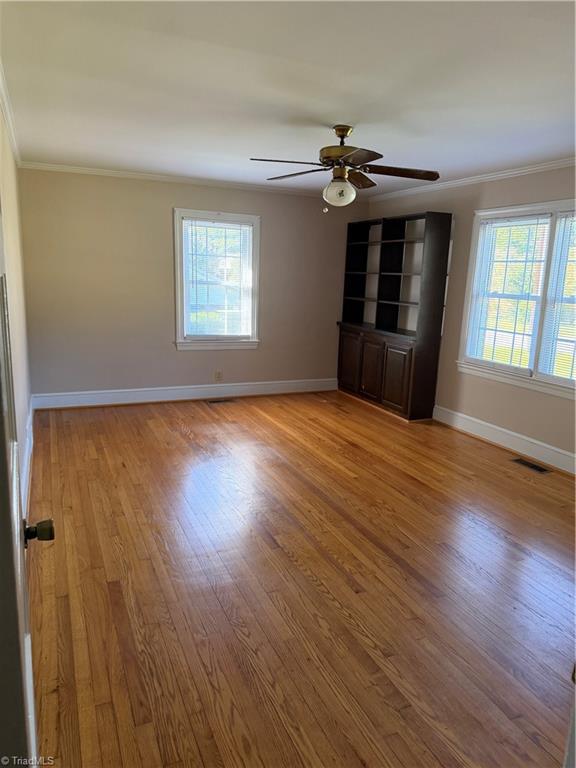 218 Center Street Property Photo 25