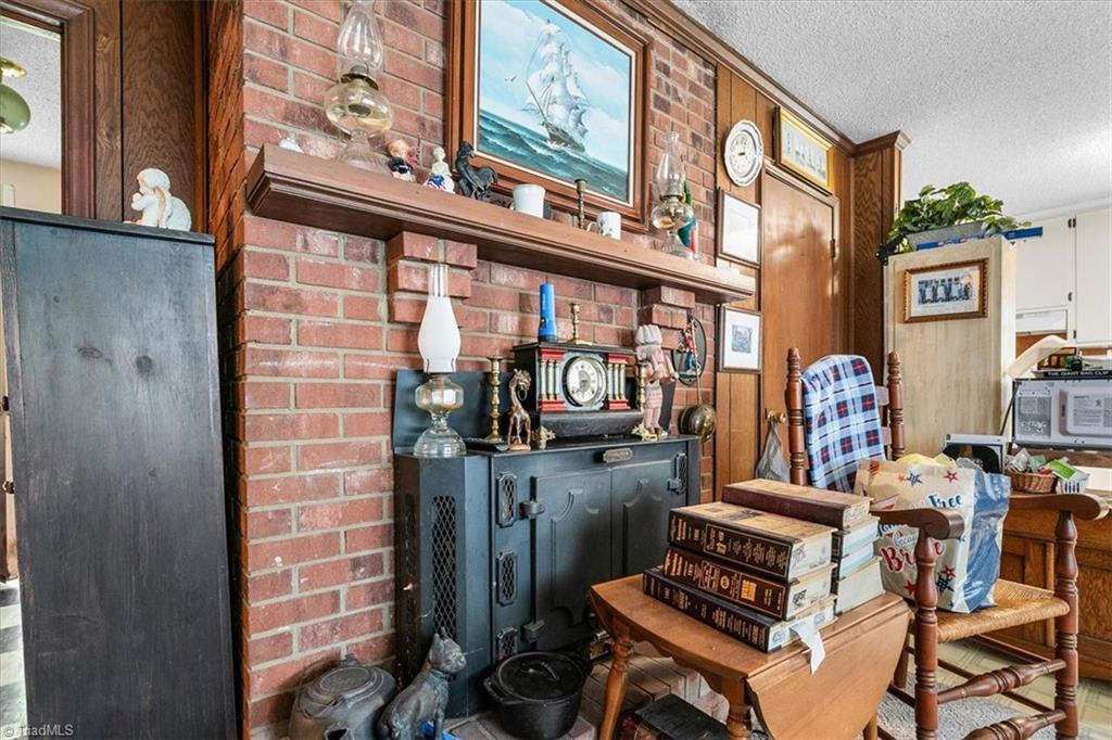 5822 Ruralview Road Property Photo 9