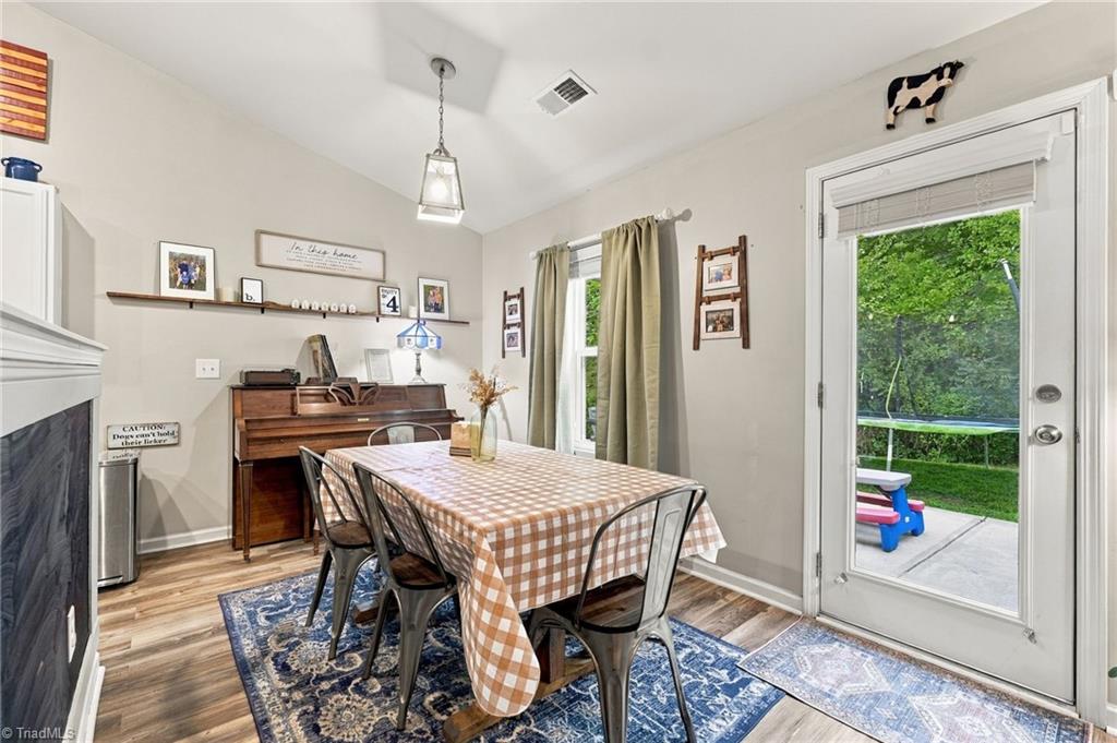 115 Goldenrod Court Property Photo 14