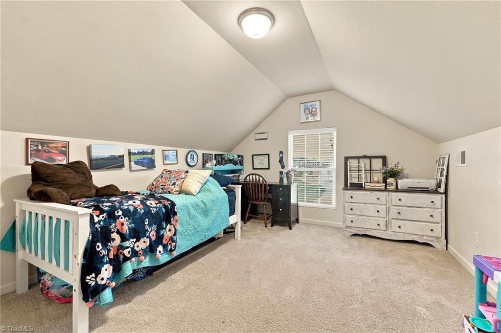 115 Goldenrod Court Property Photo 19