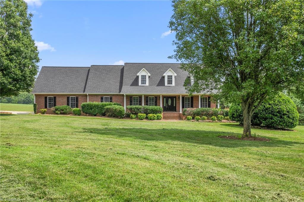 3030 Huffine Mill Road Property Photo 1